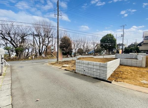 座間市立野台3丁目　新築戸建　全3棟　2号棟