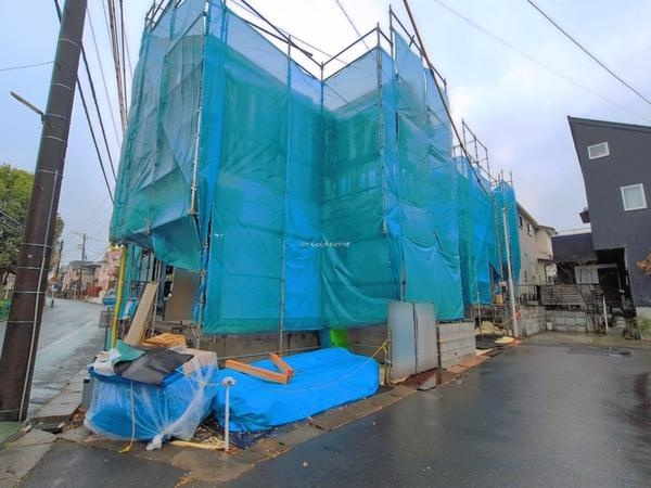 座間市立野台3丁目　新築戸建　全3棟　2号棟
