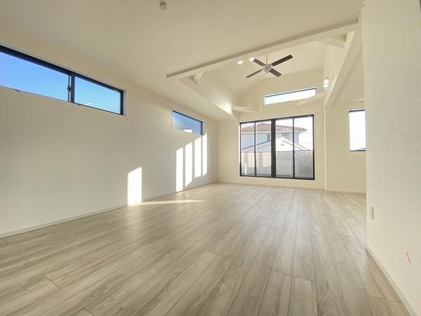 横浜市泉区中田南5丁目　新築戸建　全2棟　2号棟