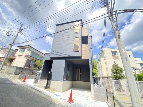 横浜市戸塚区戸塚町　新築戸建　全2棟　2号棟