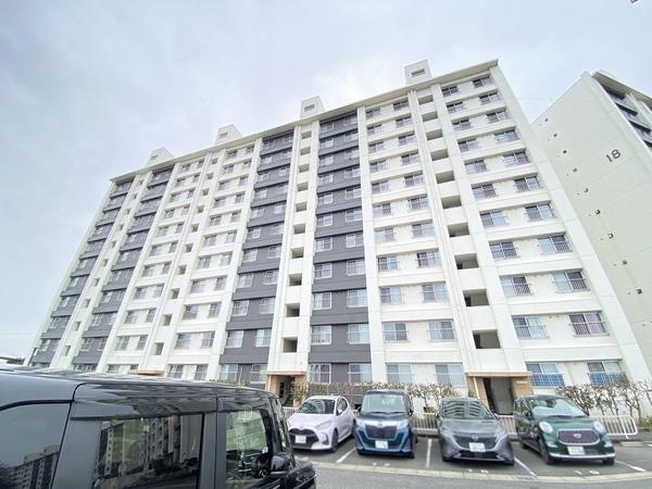 県ドリームハイツ17号棟