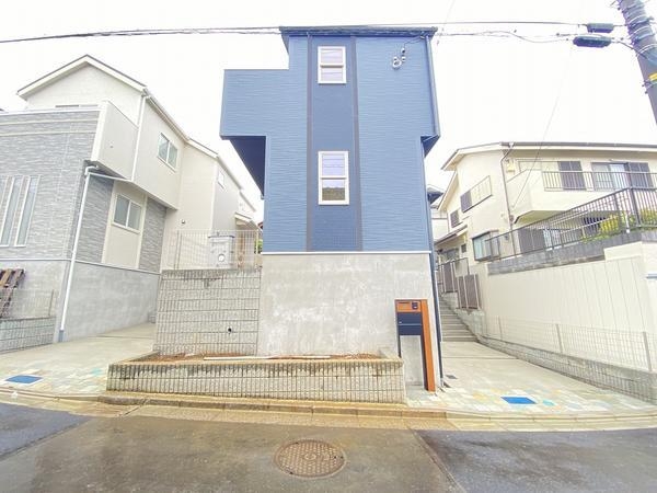 横浜市旭区中沢3丁目　新築戸建　全2棟　1号棟