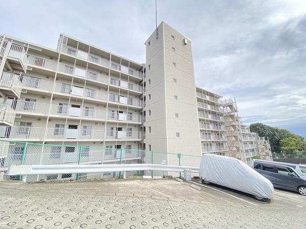 パイロットハウス・サン戸塚