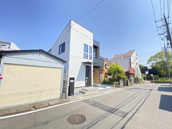 横浜市戸塚区戸塚町　新築戸建　全2棟　1号棟