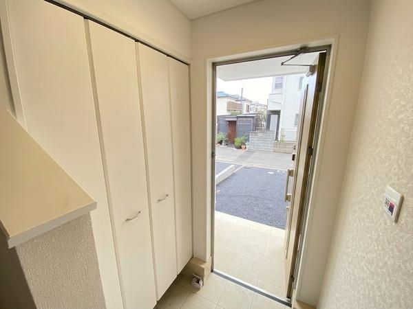 大和市西鶴間2丁目　新築戸建　全2棟　1号棟