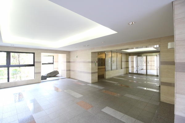ベルドゥムール海老名弐番館