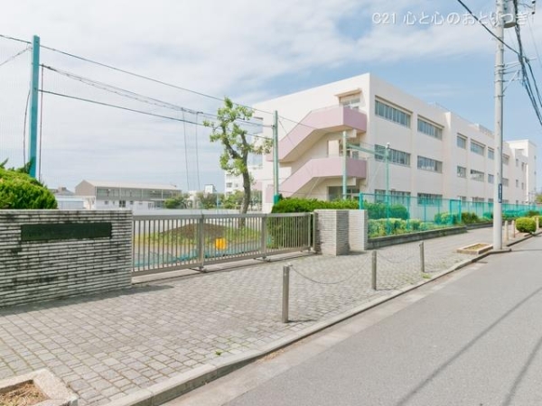 横浜市泉区和泉中央南4丁目　新築戸建　2号棟(横浜市立中和田小学校)