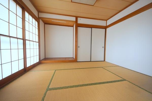 サンシャインII座間