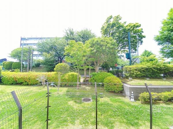 ぐみさわ東ハイツ参号棟