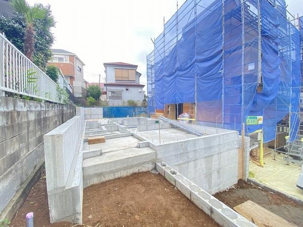 横浜市旭区笹野台4丁目　新築戸建　全2棟　1号棟