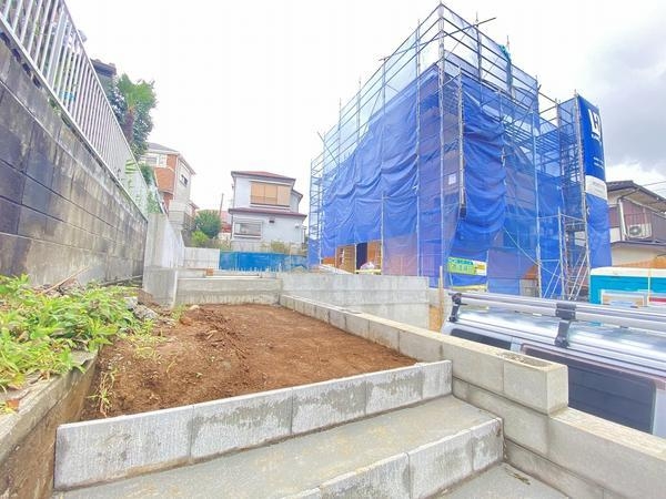 横浜市旭区笹野台4丁目　新築戸建　全2棟　1号棟