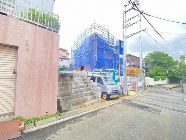 横浜市旭区笹野台4丁目　新築戸建　全2棟　1号棟