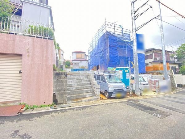 横浜市旭区笹野台4丁目　新築戸建　全2棟　1号棟