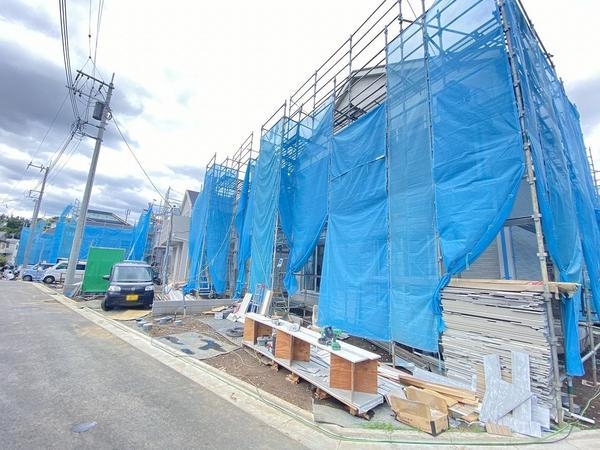 横浜市瀬谷区北新　新築戸建　全22棟　16号棟
