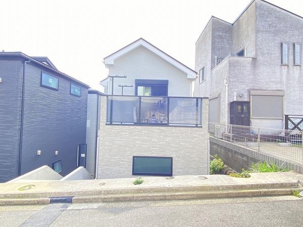 横浜市戸塚区下倉田町　新築戸建　全3棟　3号棟