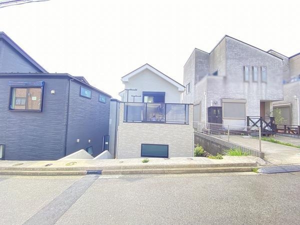 横浜市戸塚区下倉田町　新築戸建　全3棟　3号棟
