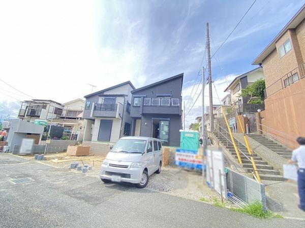 横浜市戸塚区下倉田町　新築戸建　全3棟　2号棟