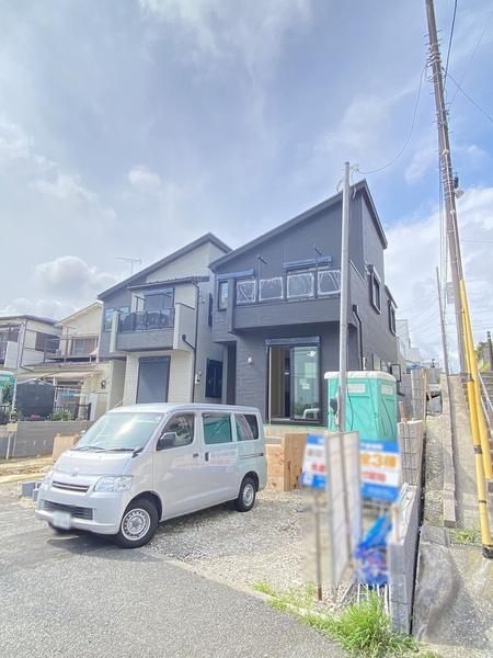横浜市戸塚区下倉田町　新築戸建　全3棟　2号棟