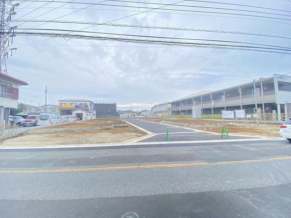 横浜市瀬谷区阿久和東4丁目　土地　全9区画　8区画