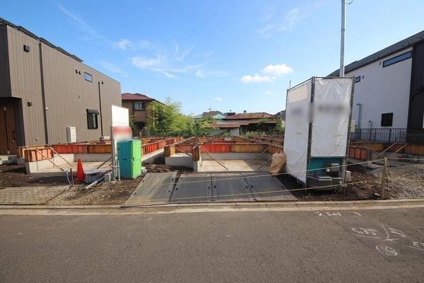相模原市南区上鶴間8丁目3期　新築分譲住宅　2号棟