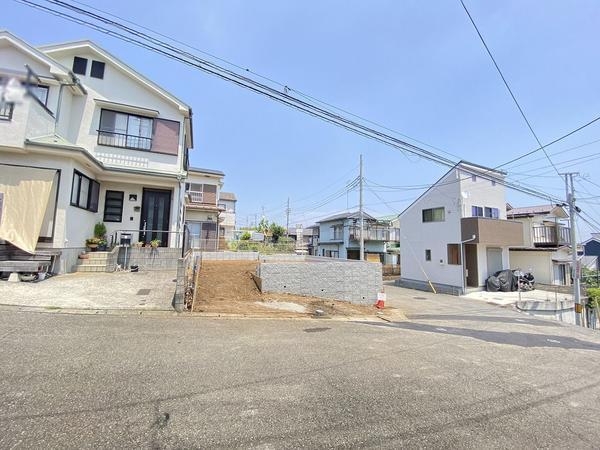 横浜市港南区芹が谷５丁目　新築戸建