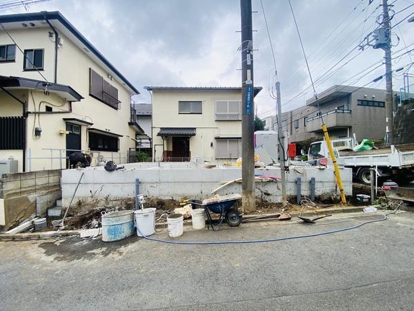 綾瀬市寺尾釜田2丁目　新築戸建