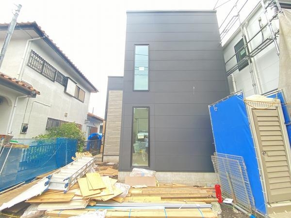 横浜市瀬谷区南台２丁目　新築戸建　全2棟　1号棟