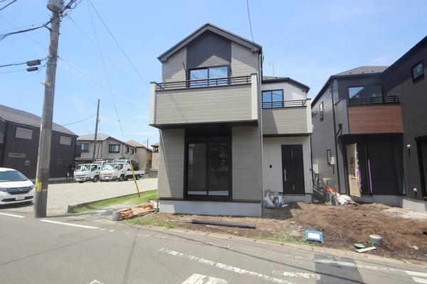 相模原市南区上鶴間4丁目13期　新築分譲住宅　2号棟