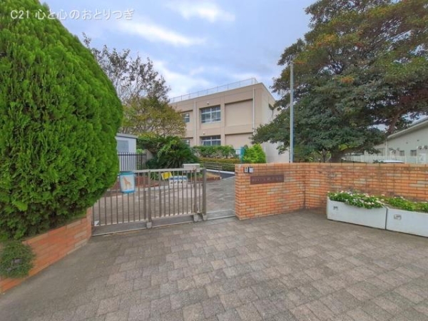 横浜市戸塚区戸塚町の中古一戸建て(横浜市立下郷小学校)