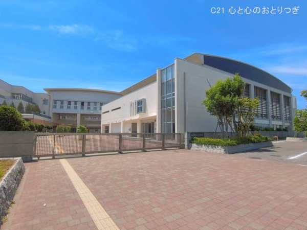 藤沢市亀井野　新築戸建(藤沢市立六会中学校)