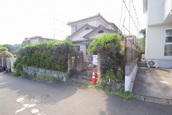 座間市立野台3丁目　建築条件なし売地