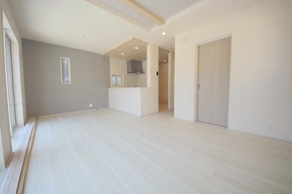 相模原市南区相模台6丁目　新築分譲住宅　2号棟