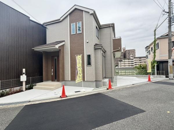 松原市松ケ丘４丁目の新築一戸建