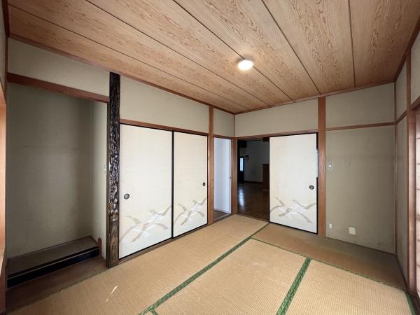 羽曳野市羽曳が丘西６丁目の中古一戸建て