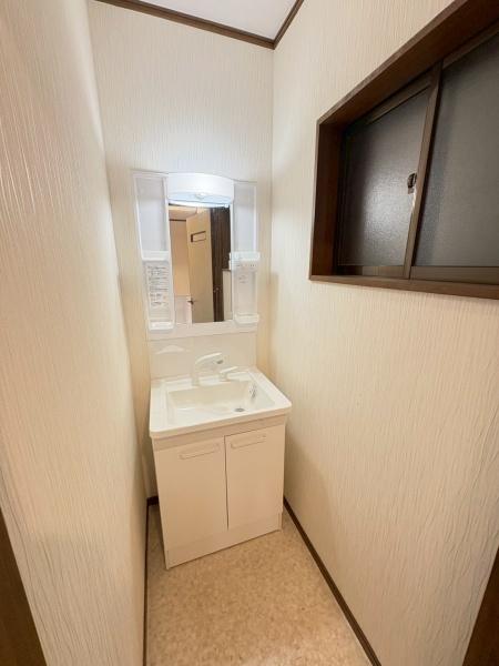 京都市伏見区南尼崎町の中古一戸建て(洗面台・洗面所)