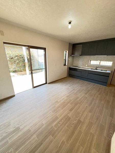 松原市大堀5丁目の中古一戸建て(リビング)