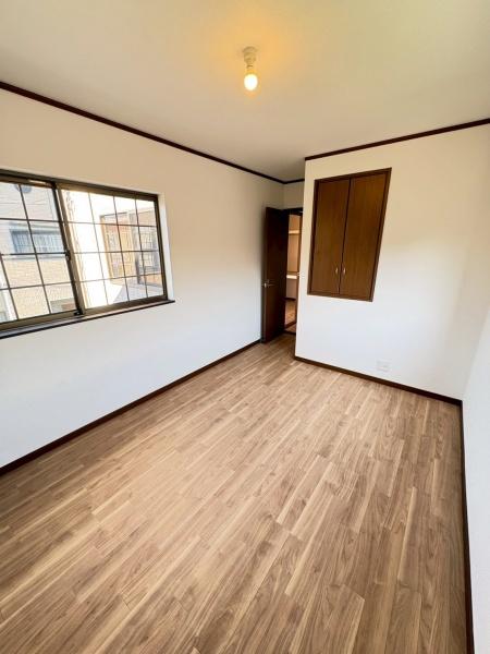 松原市大堀5丁目の中古一戸建て(洋室)