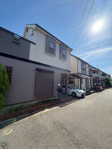 松原市大堀5丁目の中古一戸建て(前面道路含む現地写真)