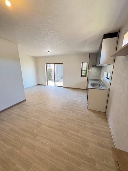 松原市大堀5丁目の中古一戸建て(リビング)