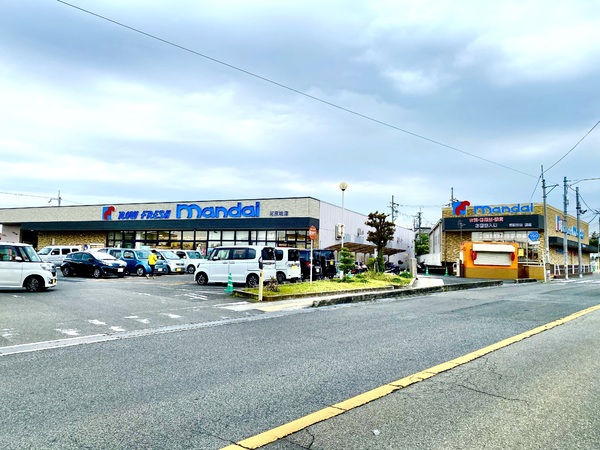 羽曳野市郡戸の中古一戸建て(万代河原城店)
