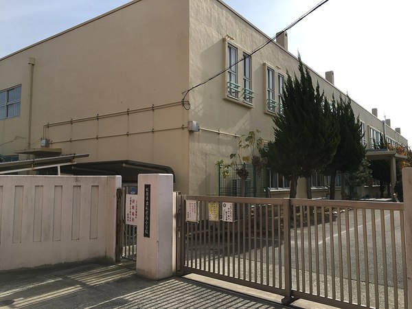 松原市東新町１丁目の新築一戸建(松原市立天美南小学校)