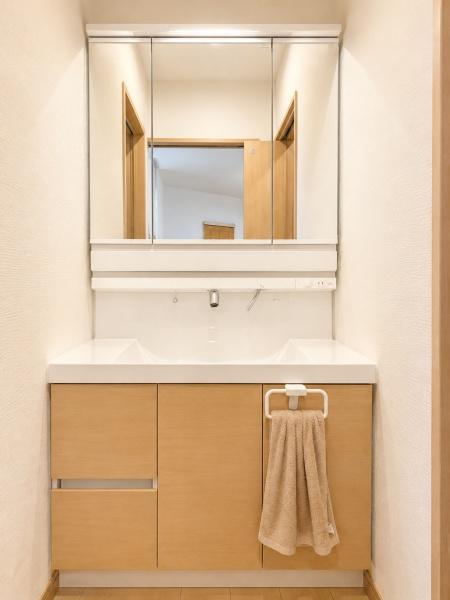 松原市三宅中５丁目の中古一戸建て