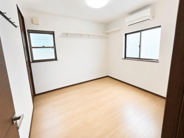 松原市東新町１丁目の中古一戸建て