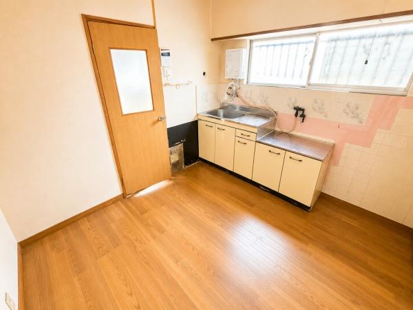 松原市天美北６丁目の中古一戸建て