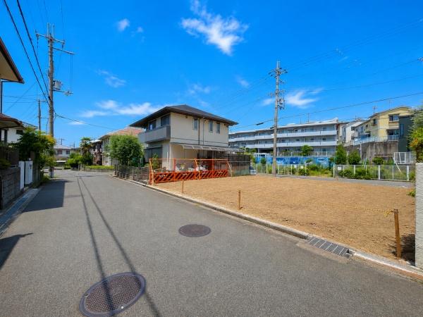 羽曳野市学園前４丁目の土地