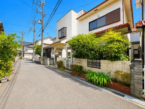別所８丁目　土地３０坪　整形地　建築条件無し