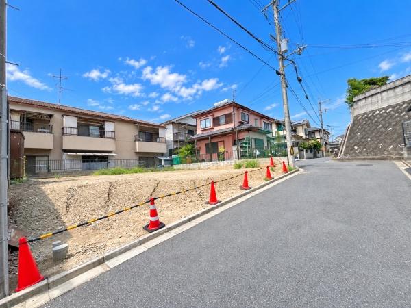 羽曳が丘４丁目　４５坪以上　建築条件無し売土地