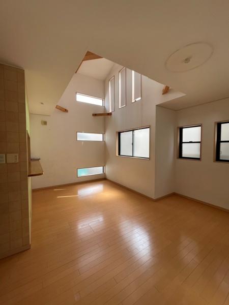 松原市小川４丁目の中古一戸建