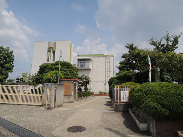松原市新堂3丁目の土地(松原市立松原小学校)