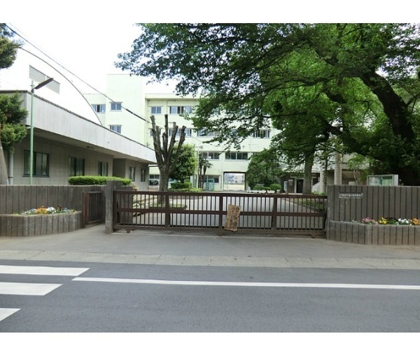 いづみハイツ(川越市立富士見中学校)